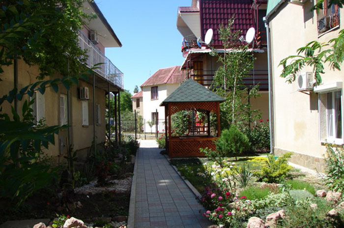 Отель у моря Саки – фото